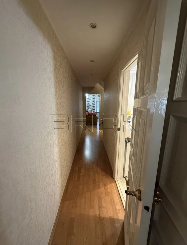 Продаж дворівневої 3-к квартири 83,3кв   вул. Сержа Лифаря,