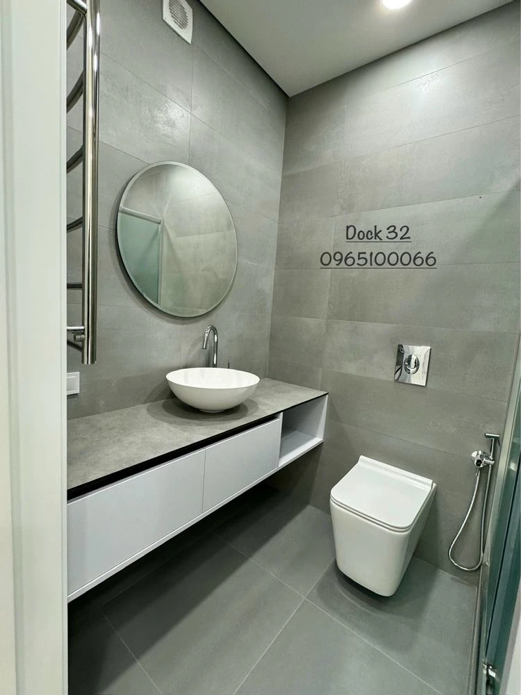 Продаж квартири Dock 32 . Від власника.  . В середині будинк