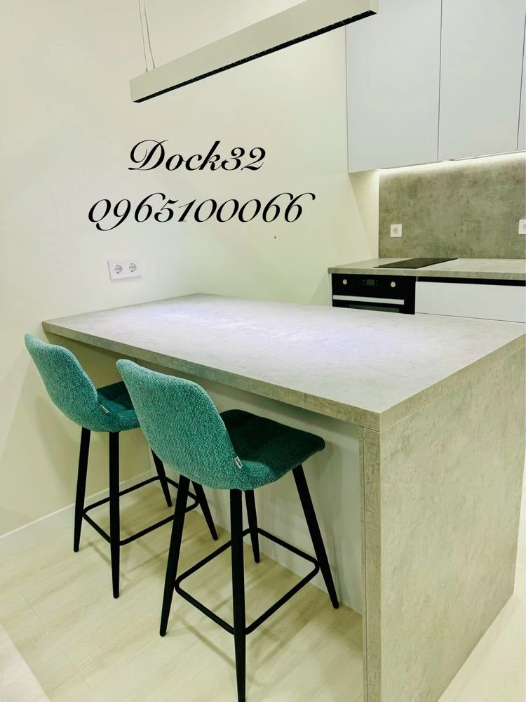 Продаж квартири Dock 32 . Від власника.  . В середині будинк