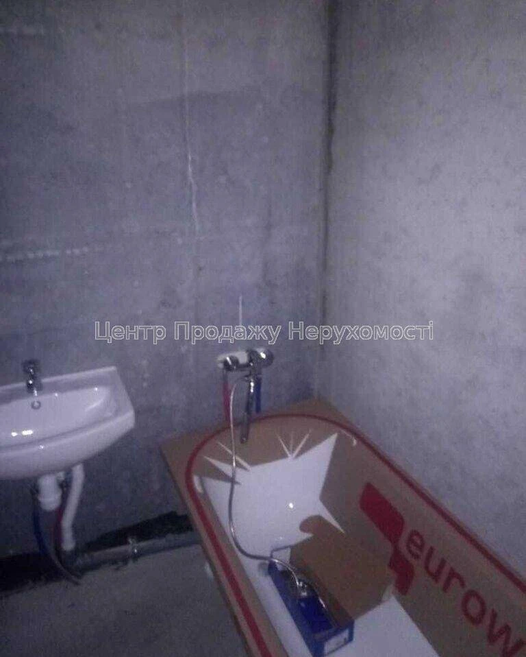 Продаж 2-кімн. квартири 72м², ЖК Navigator, Київ, 14/25 пове