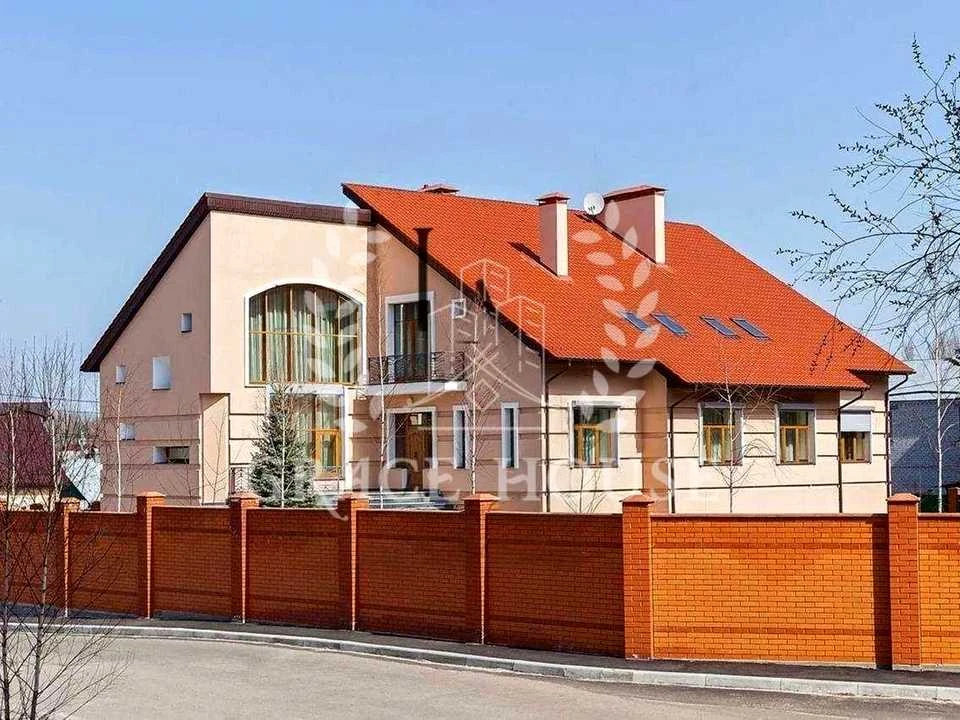 Будинок. Київ, Ліснича вул.