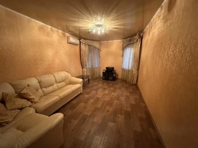 2-кімнатна квартира на Таїрова 53 м²  15 поверх  Якісний рем