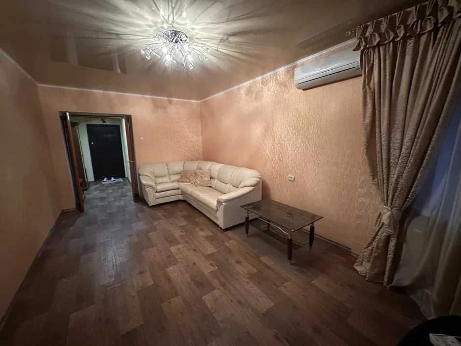 2-кімнатна квартира на Таїрова 53 м²  15 поверх  Якісний рем