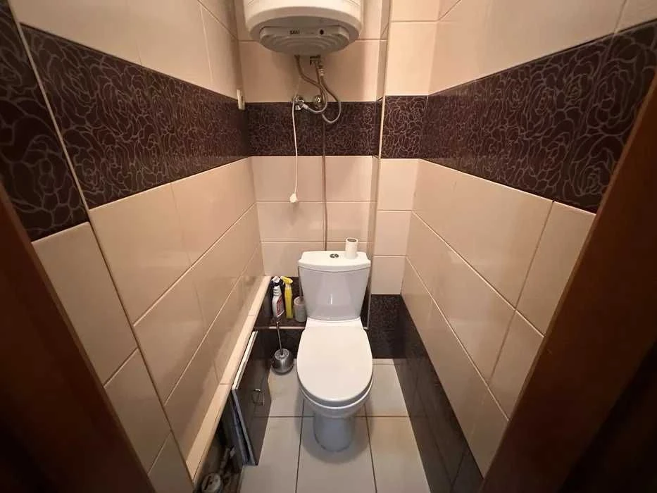 2-кімнатна квартира на Таїрова 53 м²  15 поверх  Якісний рем