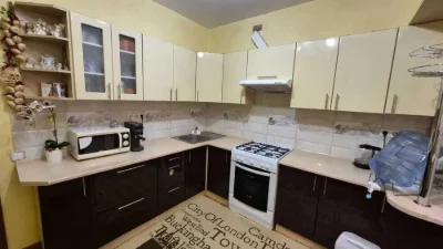 Продається 2 кім.квартира в НОВОБУДОВІ,на 5 поверсі,з меблям
