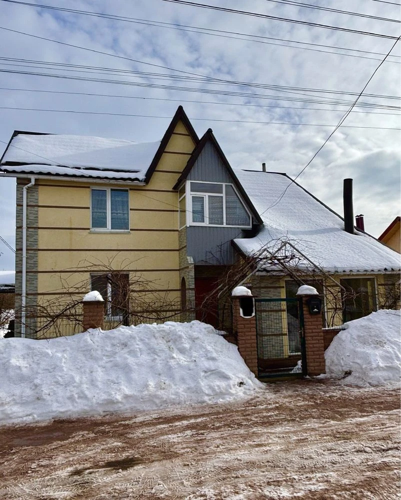 Продаж окремого будинку на Крошні