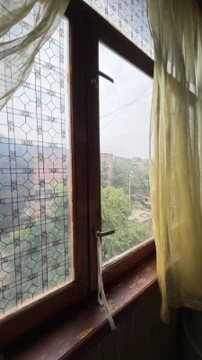 Продам 3х кімнатну квартиру переплановану у 2 кімнатну по ву