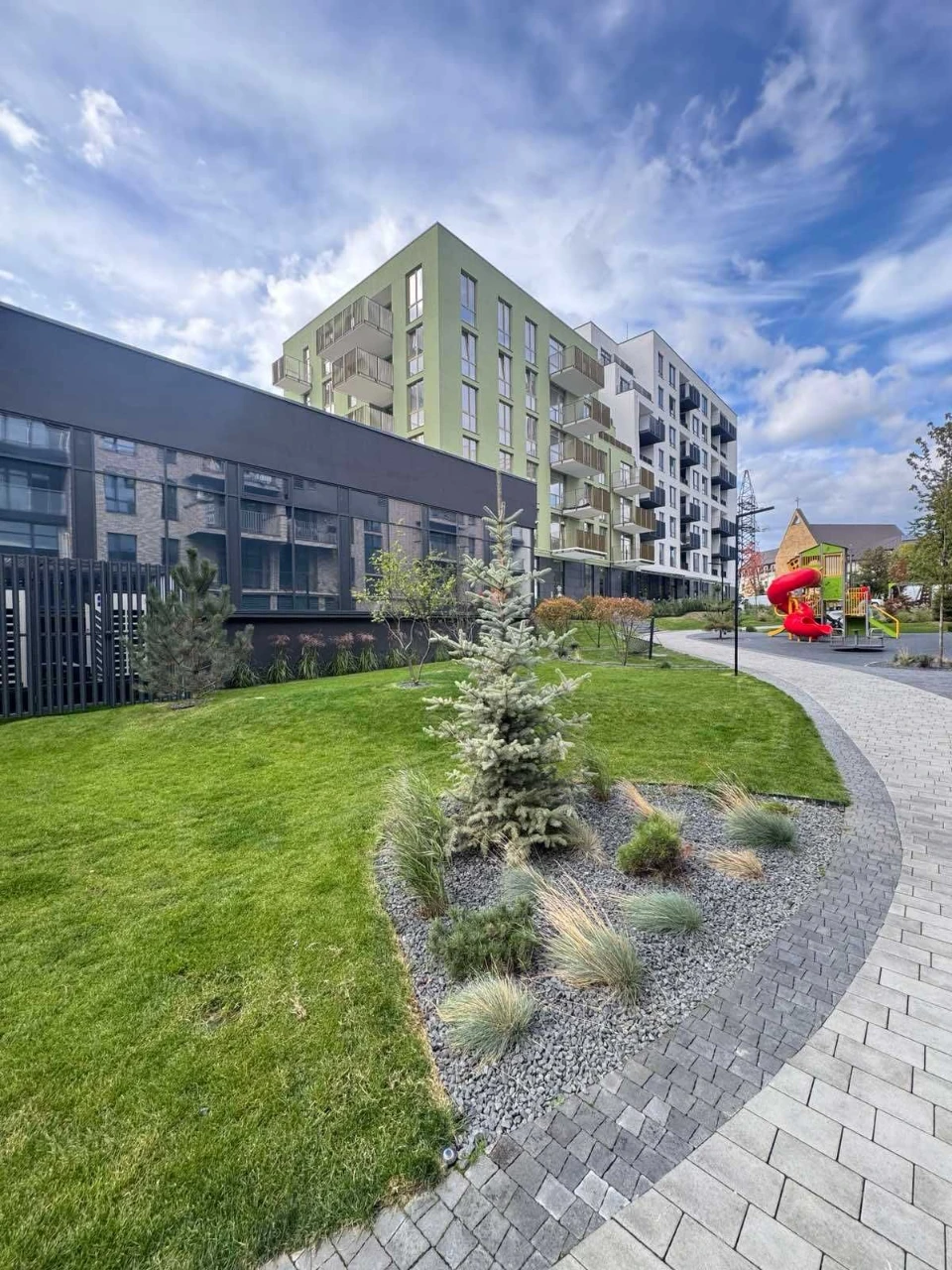 Продам 2 кім., квартиру в зданому ЖК бізнес класу Hygge lux