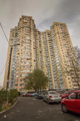 єВідновлення! Продам 3к з ремонтом вул Генерала Воробйова 13