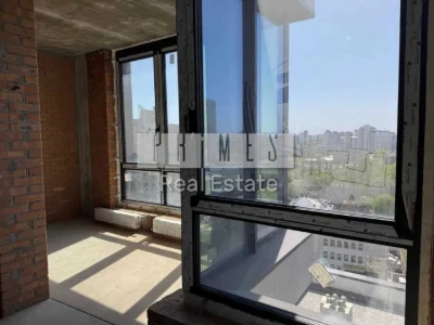 Продаж видової 2к квартири без ремонту, ЖК Crystal Park Towe