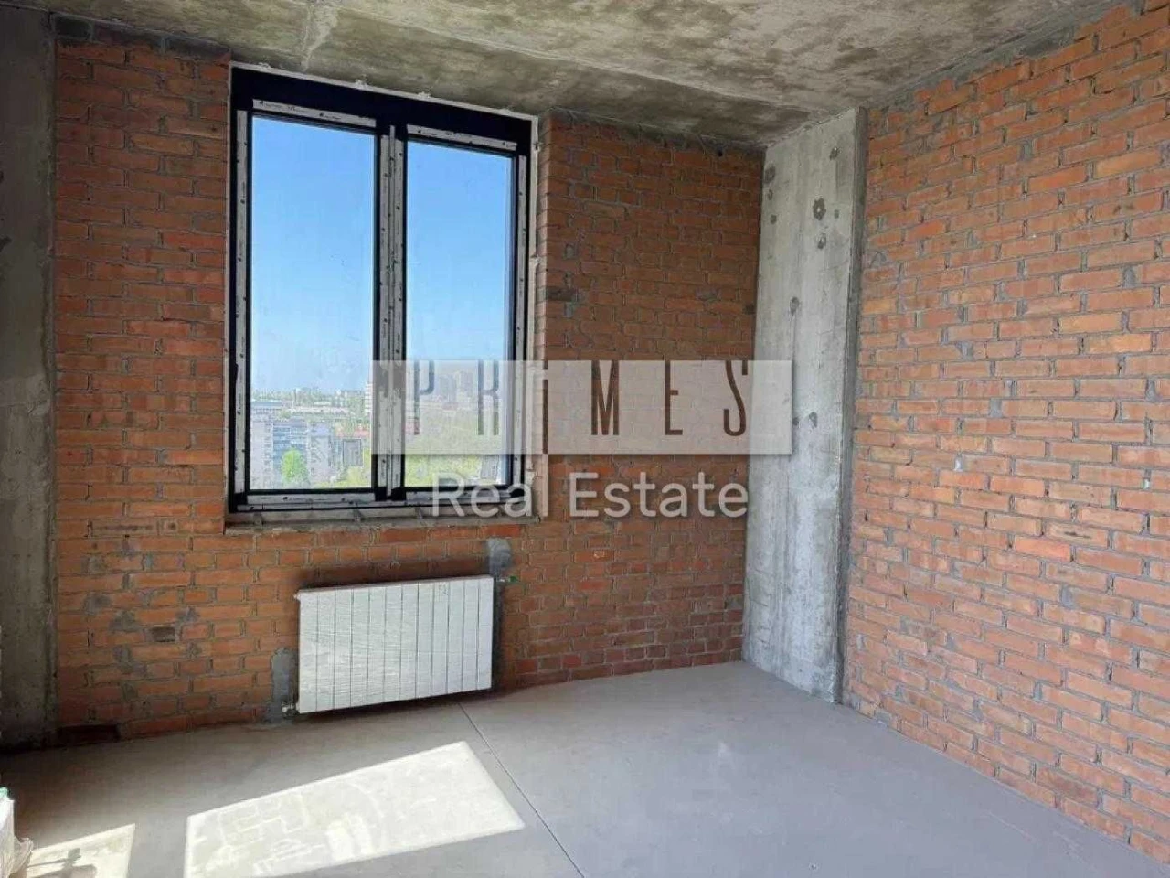 Продаж видової 2к квартири без ремонту, ЖК Crystal Park Towe