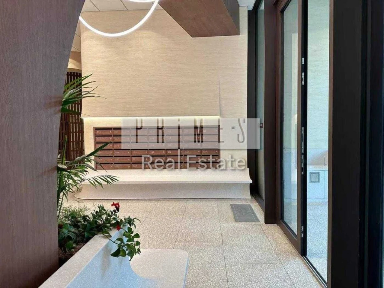 Продаж видової 2к квартири без ремонту, ЖК Crystal Park Towe