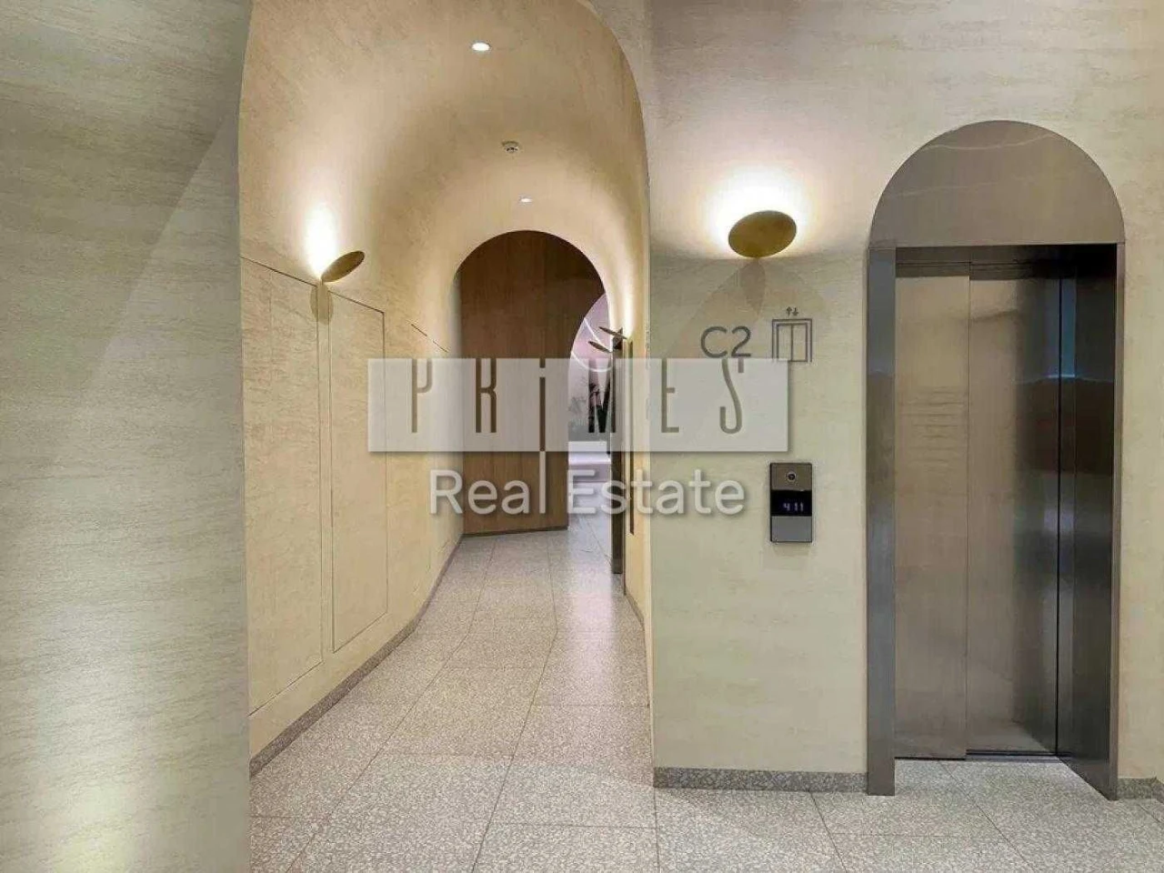 Продаж видової 2к квартири без ремонту, ЖК Crystal Park Towe