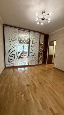 Продається 2ух кімнатна квартира