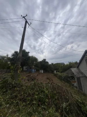 Земельна ділянка. Мирний