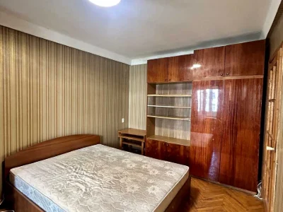 Квартира. Київ, Шолуденка вул.