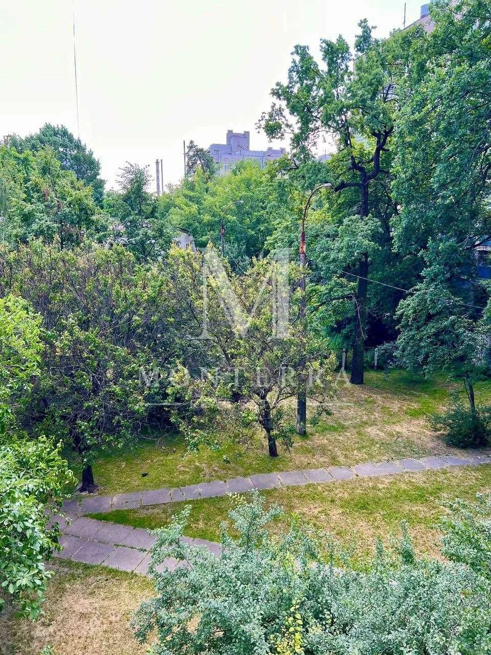 Продаж 1 кімнатної квартири з новим ремонтом Правий берег, С