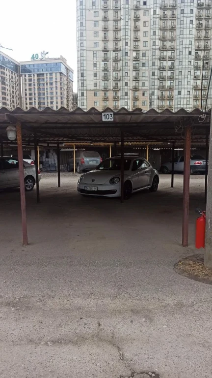 Продам автостоянку.