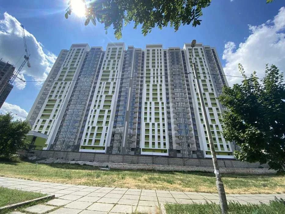 Чудова 1к квартира 38м Злагода Вербицького 1В Харківська!
