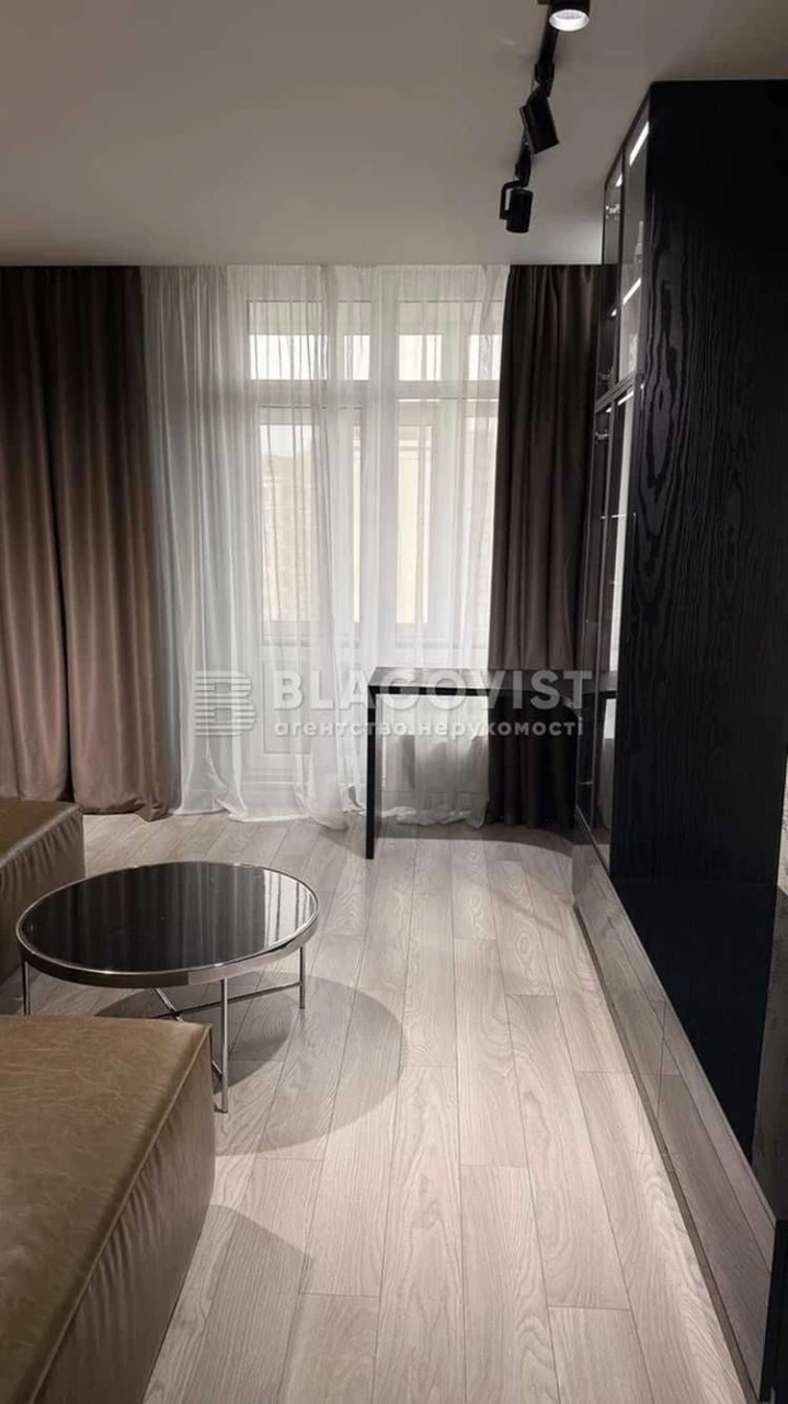 Продам 2кімнатну квартиру ЖК Парк Ленд метро Васильківська