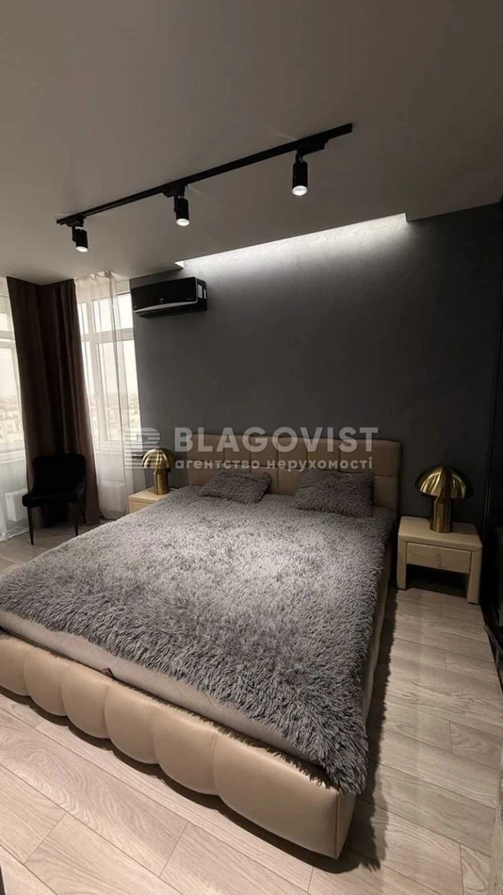 Продам 2кімнатну квартиру ЖК Парк Ленд метро Васильківська