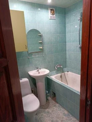 2к квартира на Новых Домах, Коммунальный рынок