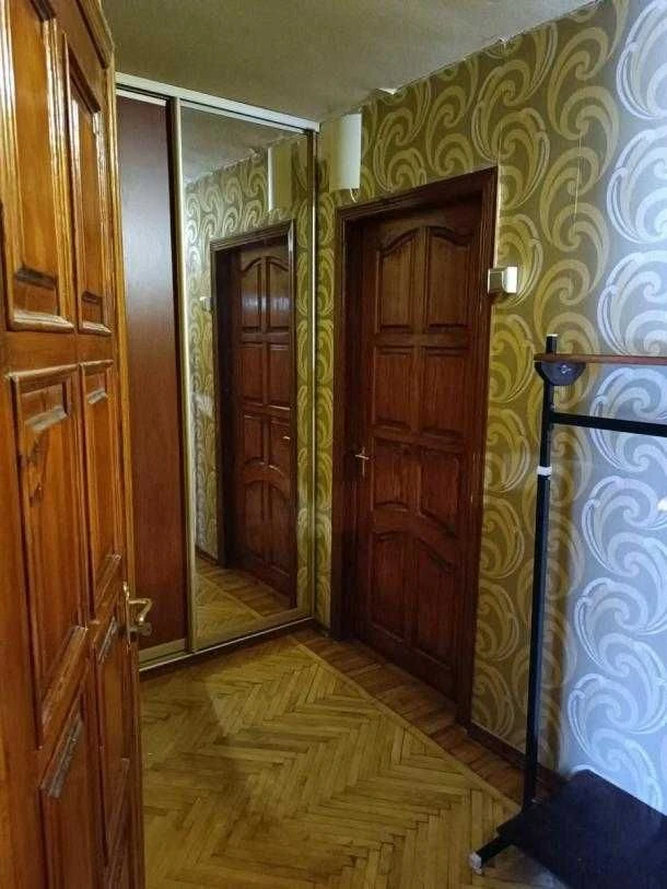 2к квартира на Новых Домах, Коммунальный рынок