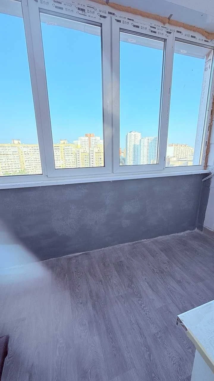 Однокімнатна квартира 40,6 м² з ремонтом, меблями та техніко