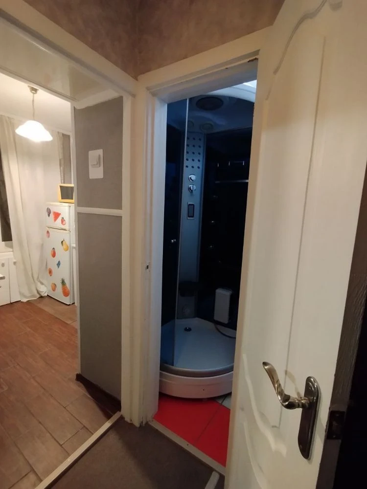 Продам 1к квартиру на Маршала Малиновского 18