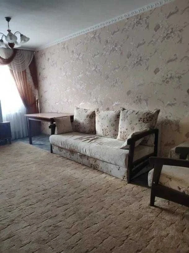 Продам 2 кімнатну квартиру Салтівка метро Академіка Павлова