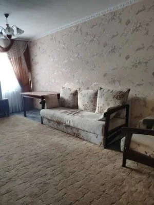 Продам 2 кімнатну квартиру Салтівка метро Академіка Павлова