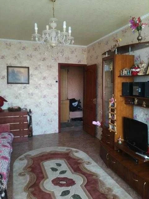 Продам 1 к кв  Холодна гора 5 хв