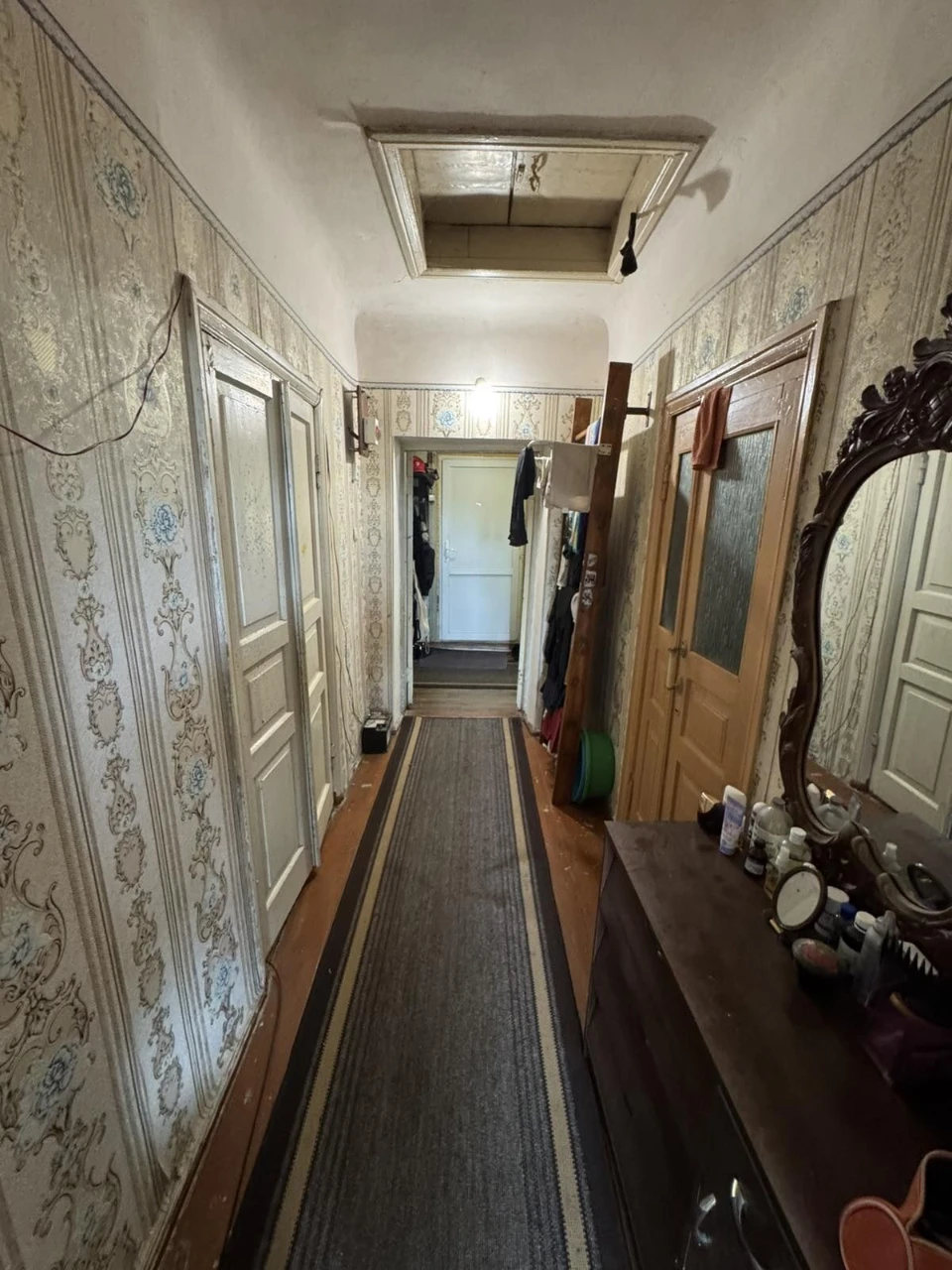продам дом 67кв,4 комнаты,