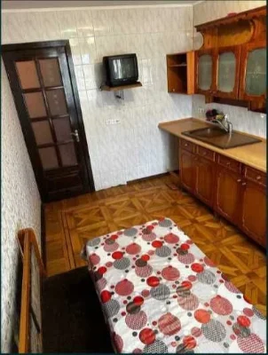 ПРОСТІР для ВЕЛИКОЇ родини поруч із Дніпром- 4 кім.кв на МИТ