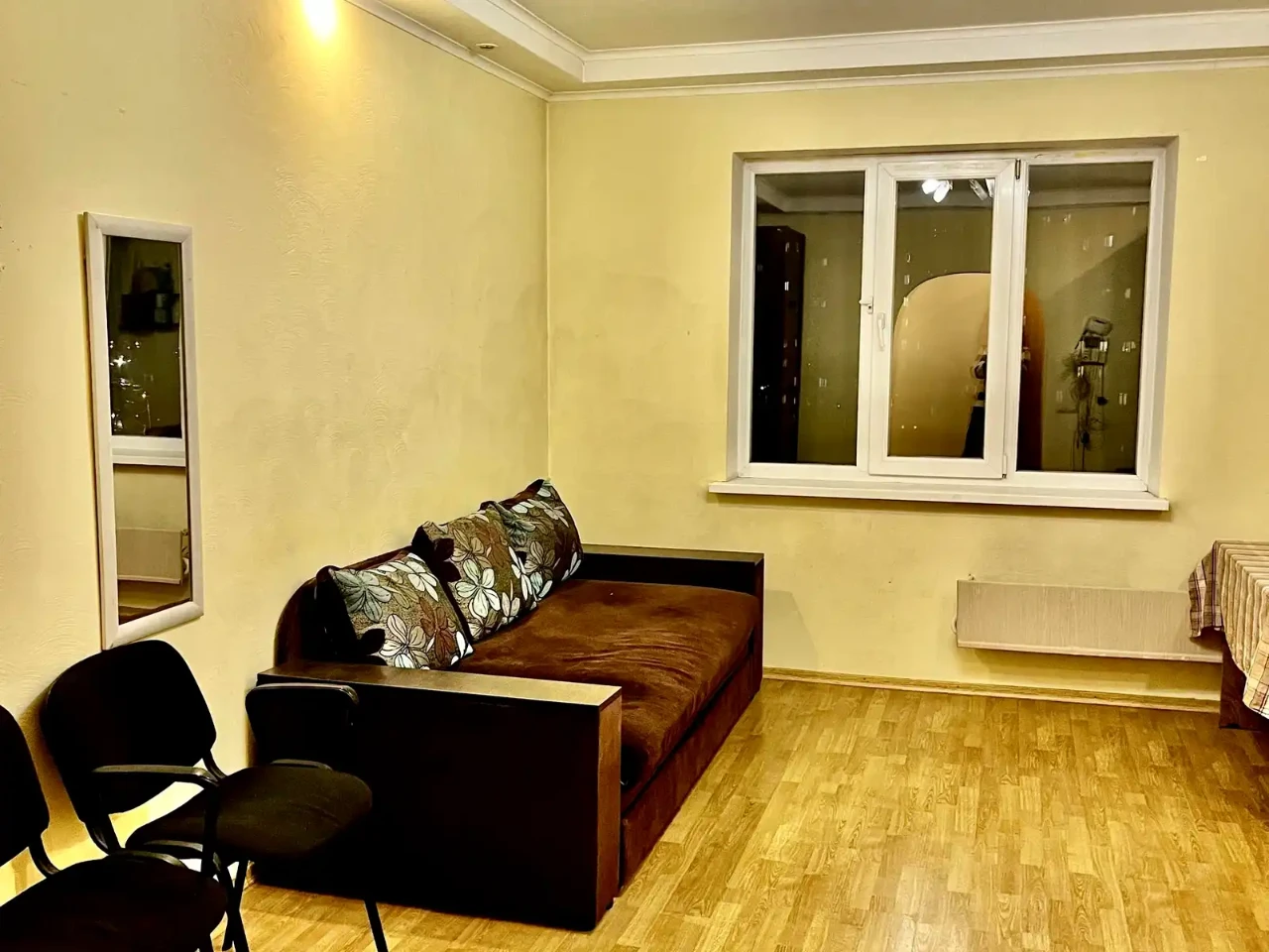 Оренда квартири 3-кімн. 74 м² 6/9 пов.