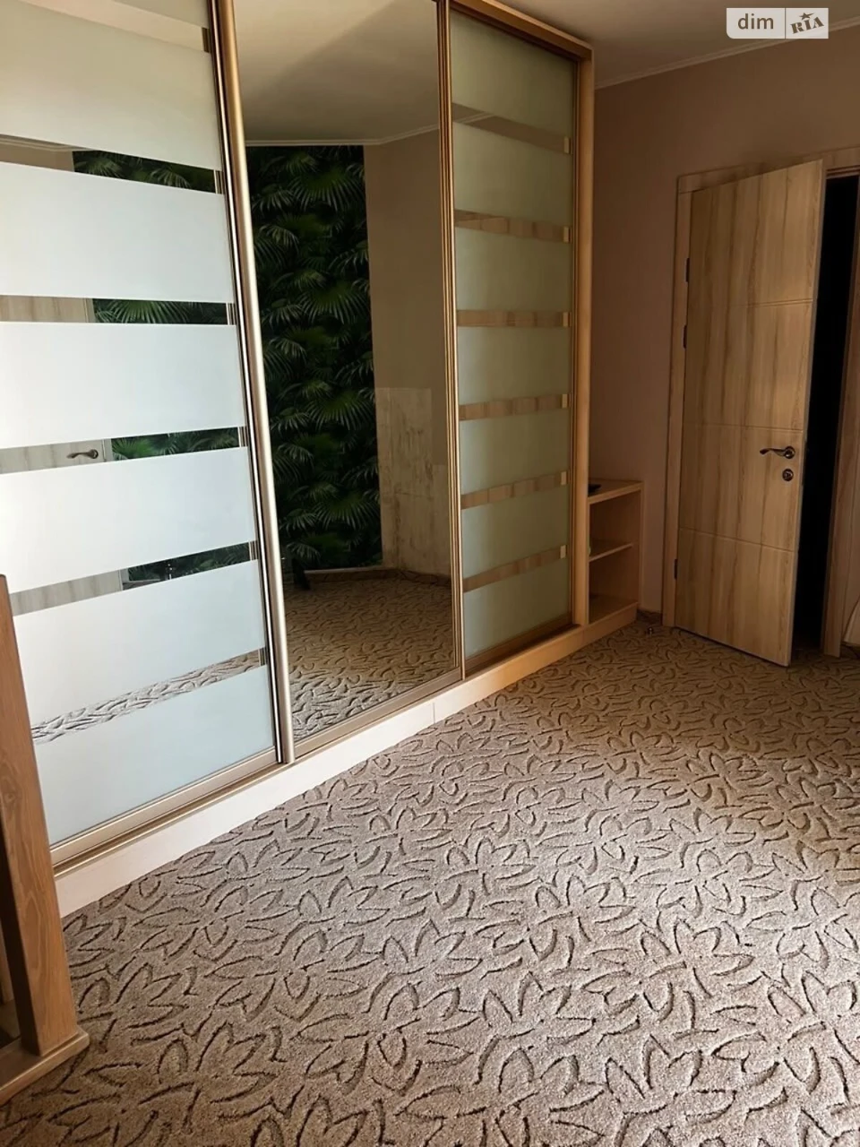 Продаж Квартира Пасіки