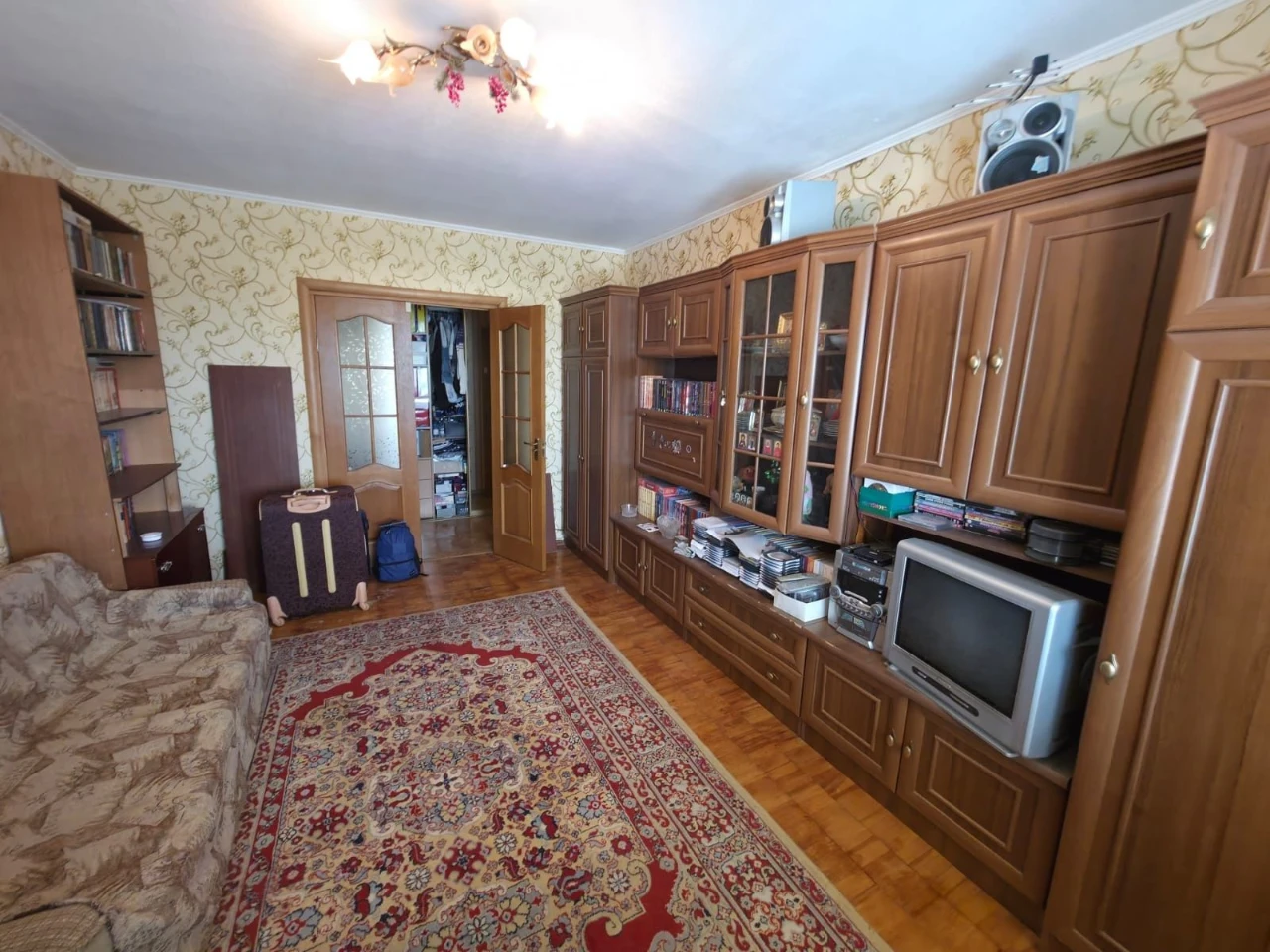 Продам 2-кімн квартиру, Деснянський р-н, Миколи Закревського
