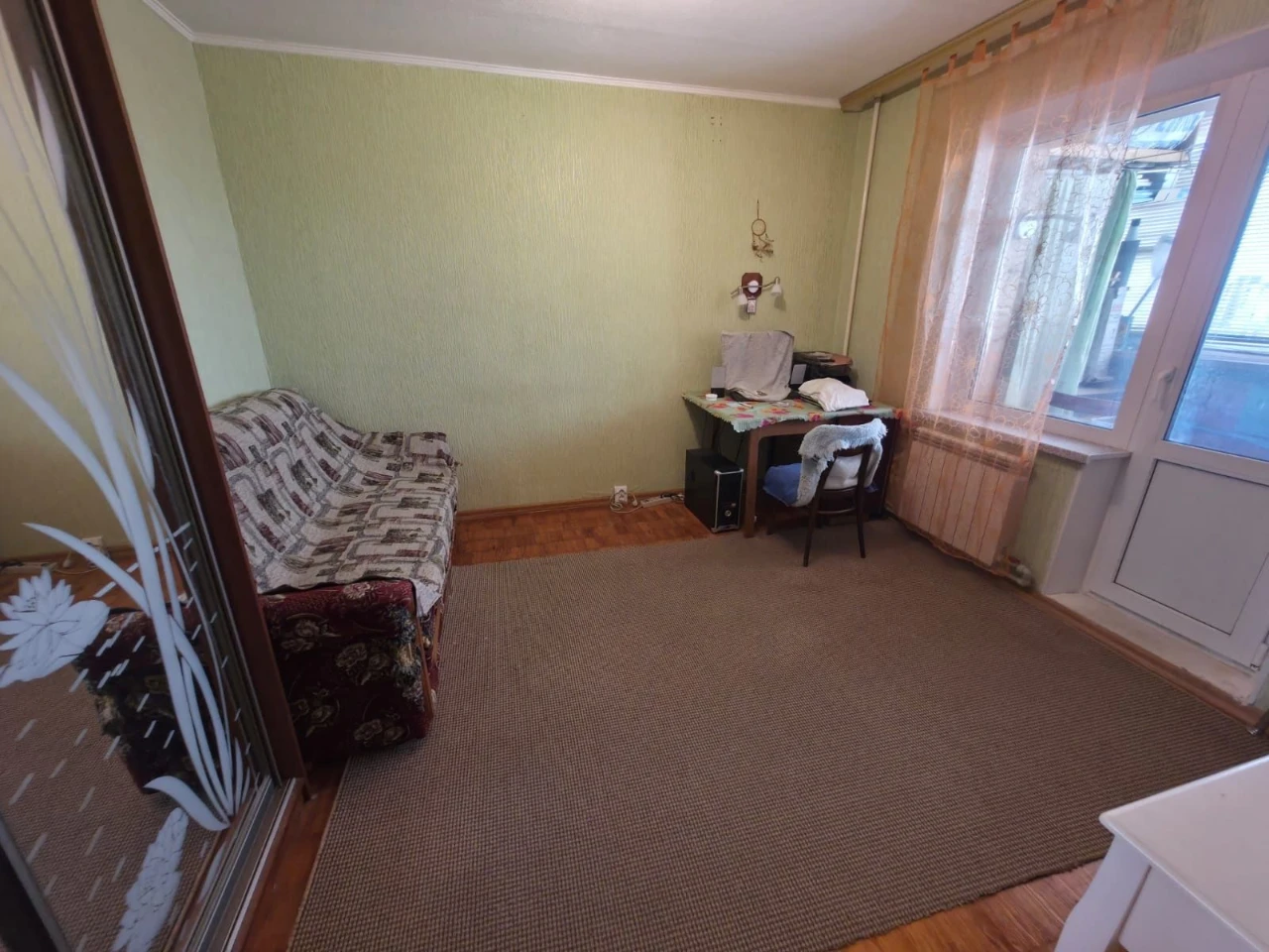 Продам 2-кімн квартиру, Деснянський р-н, Миколи Закревського