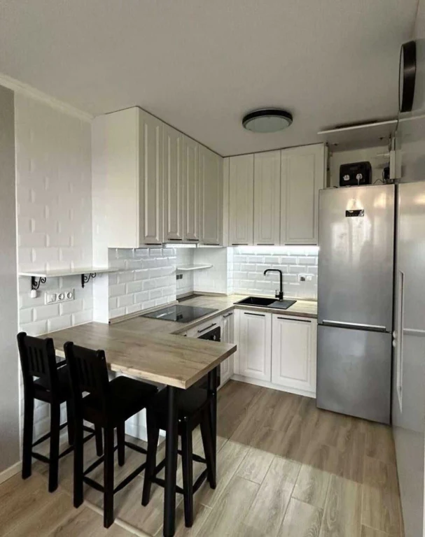 Продам 1-кімн. Крушельницької Соломії вул. 15в, 40 м.кв