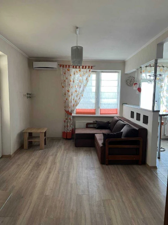 Продаж 2к.+1 квартири по вул. Кадетський Гай 6. Новий, монол