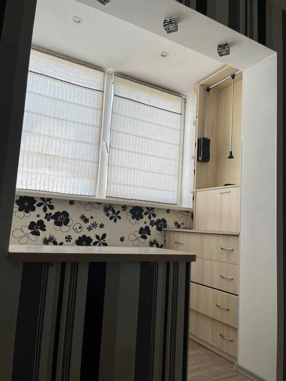 Продаж 2к.+1 квартири по вул. Кадетський Гай 6. Новий, монол