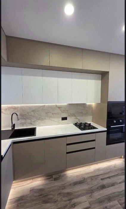 I will sell 1 apartment in the Shchastlyvyi residential complex