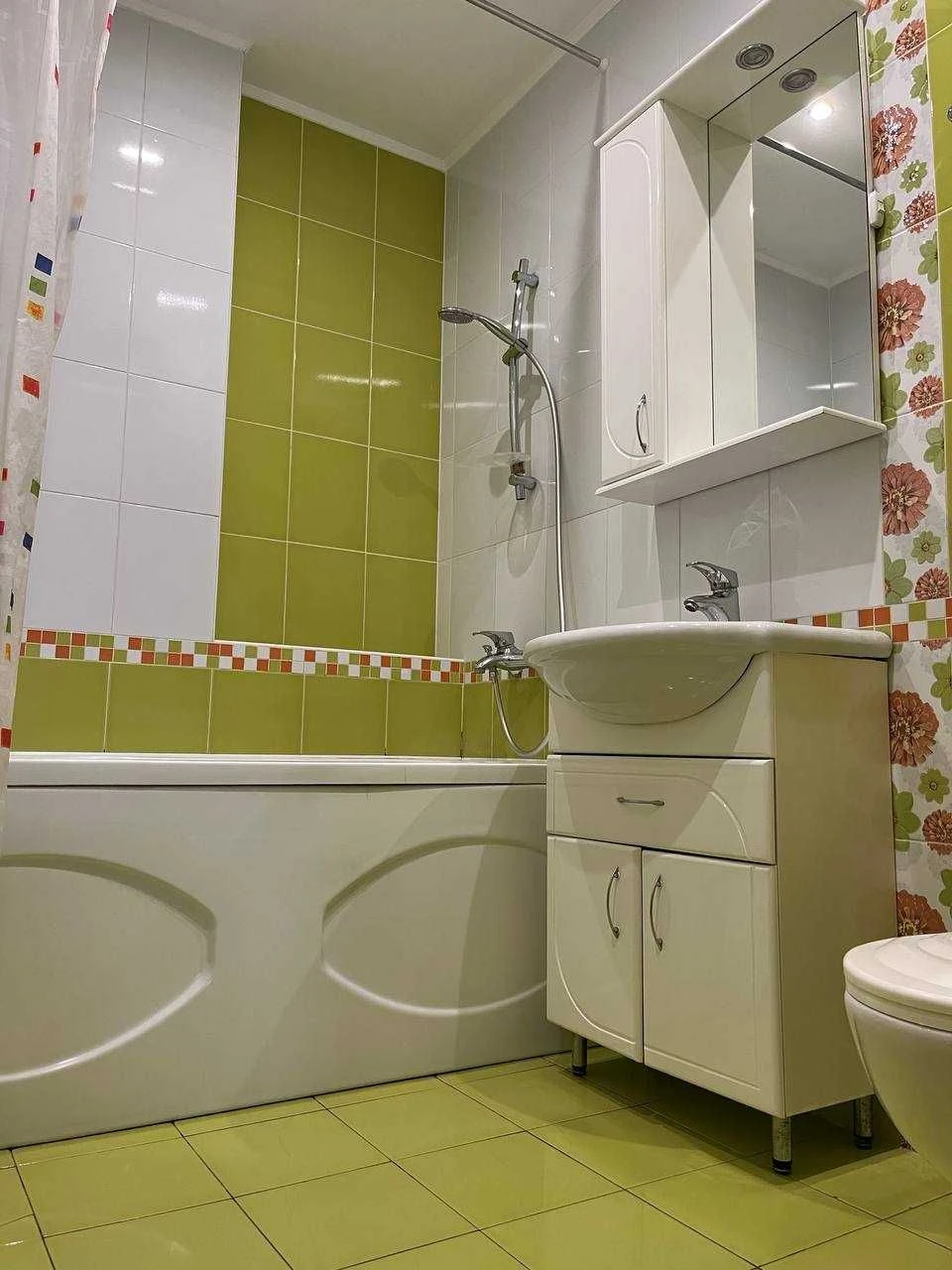 Продаж 2к.+1 квартири по вул. Кадетський Гай 6. Новий, монол