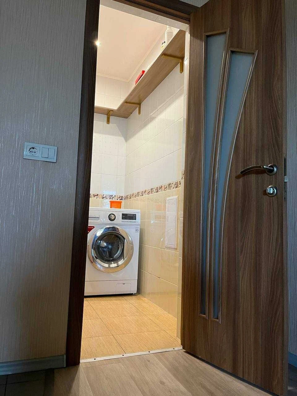 Продаж 2к.+1 квартири по вул. Кадетський Гай 6. Новий, монол