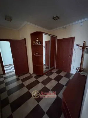 2кімнатна в центрі міста