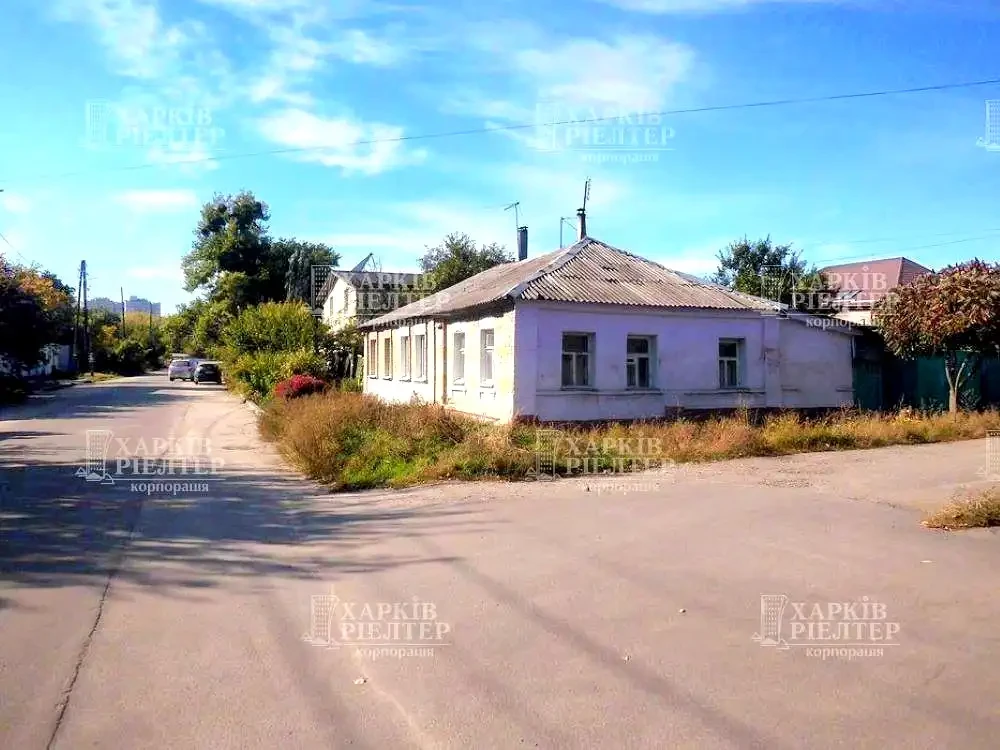 Urgent Sale of Part of a House in the Center of Kharkiv