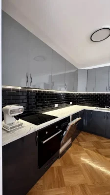 Продаж 2 кім квартири з ремонтом і технікою