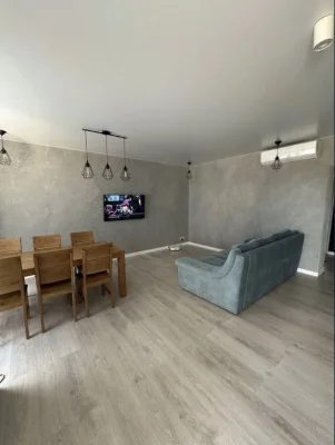Euro 3-k with renovation and furniture! Residential complex "Chaika"! Registration 2%! M