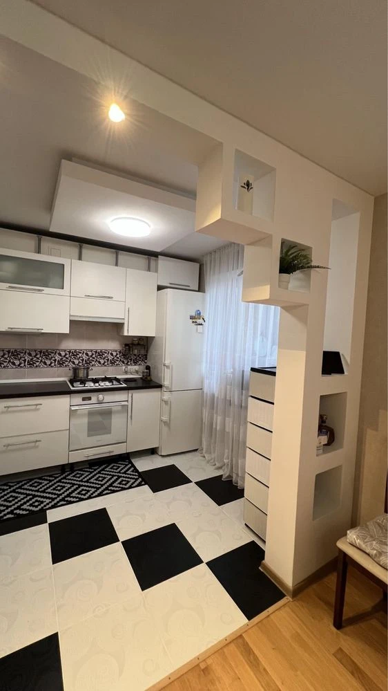 Продаж 3 кімнатної квартири