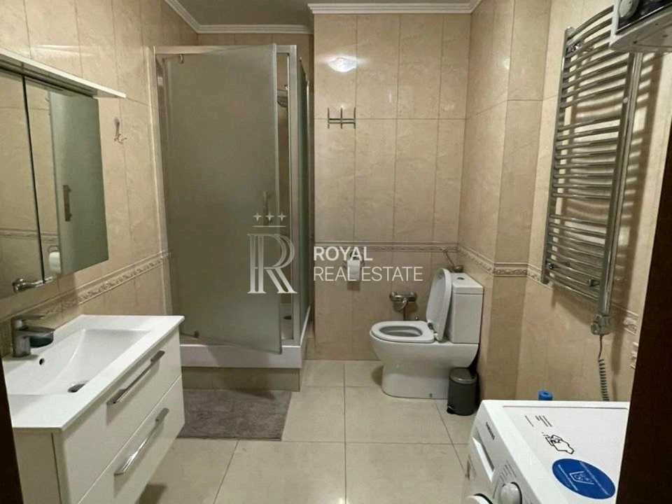 Квартира. Київ, Валерія Лобановського просп.